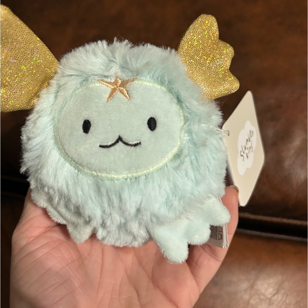 NWT Slumberkins floof mini in color powder
